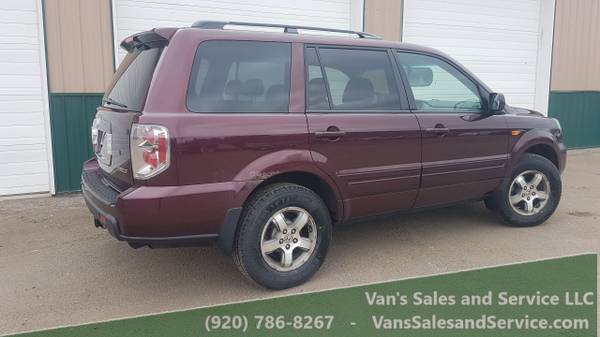 2007 Honda Pilot - - by dealer - vehicle automotive sale for sale in Freedom, WI – photo 4
