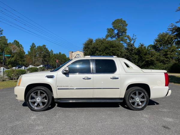 2007 CADILLAC ESCALADE AWD 4dr Crew Cab SB Stock 11209 - cars &... for sale in Conway, SC – photo 4