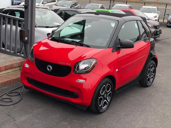 2018 Smart Fortwo Electric ev specialist-peninsula for sale in Daly City, CA – photo 2
