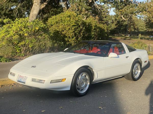 1995 Corvette Coupe W/dual Roof panels low miles White/Red Must See... for sale in PUYALLUP, WA – photo 3