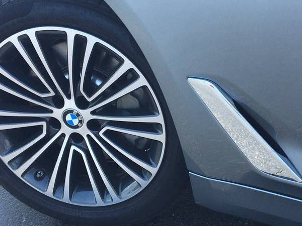 2020 BMW 5 Series 530i xDrive sedan Bluestone Metallic - cars & for sale in Springfield, IL – photo 16
