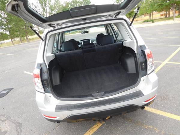 2009 Subaru Forester 2.5X AWD / SILVER! - cars & trucks - by dealer... for sale in Parker, CO – photo 18