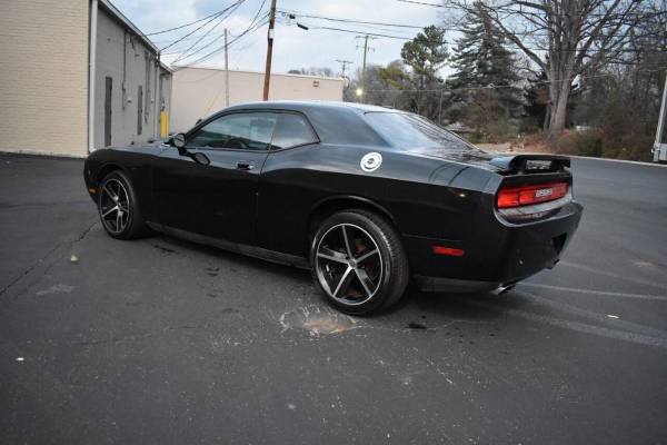 2010 Dodge Challenger R/T 2dr Coupe - - by dealer for sale in Knoxville, TN – photo 10