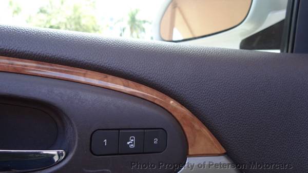 2010 *Buick* *Enclave* *CXL* White Diamond Tricoat - cars & trucks -... for sale in West Palm Beach, FL – photo 10