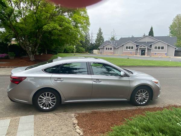 2016 Toyota Avalon Limited Hybrid for sale in Lake Oswego, OR – photo 8