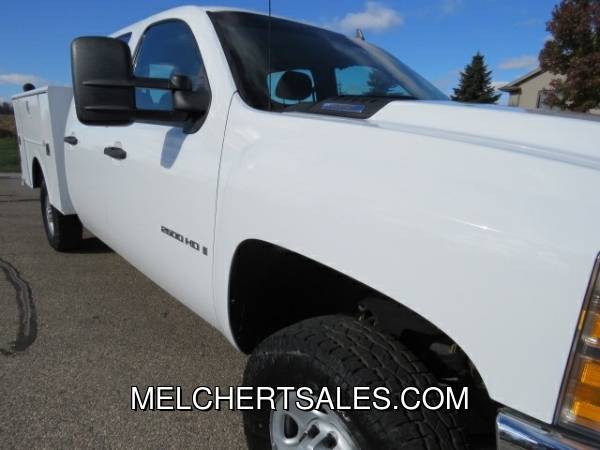 2009 CHEVROLET 2500HD CREW 6.0L RWD UTILTY NEW TIRES 89K MILES -... for sale in Neenah, WI – photo 5