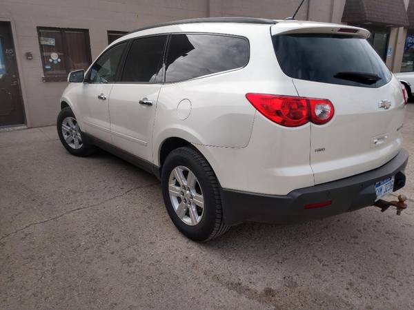 2012 Chevy Traverse LT AWD Loaded Very Clean - - by for sale in Bridgeport, MI – photo 2