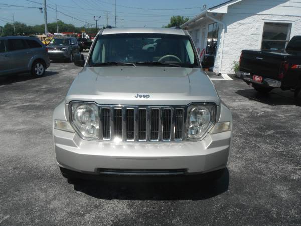 2008 Jeep Liberty Limited - - by dealer - vehicle for sale in Maryville, TN – photo 2