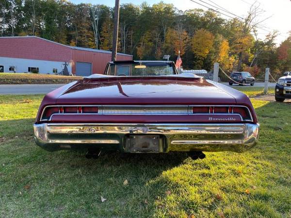1967 Pontiac Bonneville Base - cars & trucks - by dealer - vehicle... for sale in North Oxford, MA – photo 12