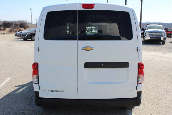 2017 Chevy City Express Cargo Van LS FWD [Est Mo Payment 346] for sale in California, MO – photo 4