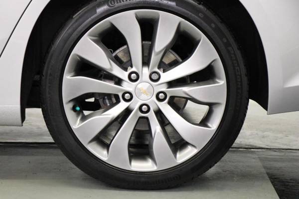 *SUNROOF - APPLE CARPLAY* Silver 2017 Chevy Malibu Premier Sedan... for sale in Clinton, AR – photo 14