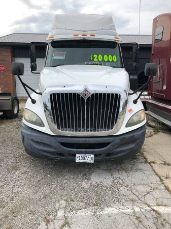 2009 International Pro Star , Cummings Engine , Automatic transmission for sale in Glenwood, IL