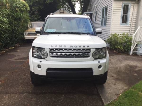 2013 Land Rover LR4 HSE - cars & trucks - by owner - vehicle... for sale in Portland, OR – photo 9