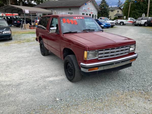 84 chev blazer 4x4, low miles, one owner - - by dealer for sale in Burlington, WA – photo 3