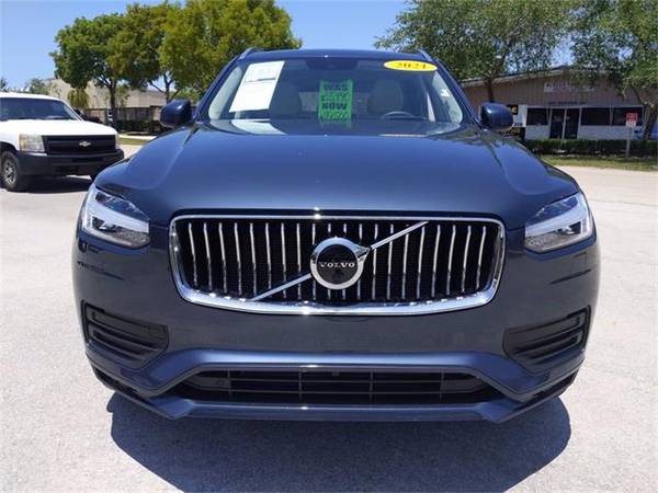 2021 Volvo XC90 T5 Momentum - SUV - - by dealer for sale in Naples, FL – photo 9