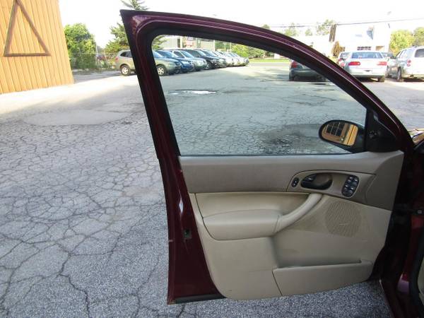 2006 Ford Focus - Suggested Down Payment: $500 for sale in bay city, MI – photo 11
