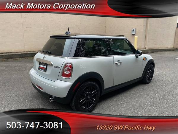 2013 Mini Cooper 1-Owner Only 29k Miles 6-SPEED **Panoramic Roof** -... for sale in Tigard, OR – photo 9