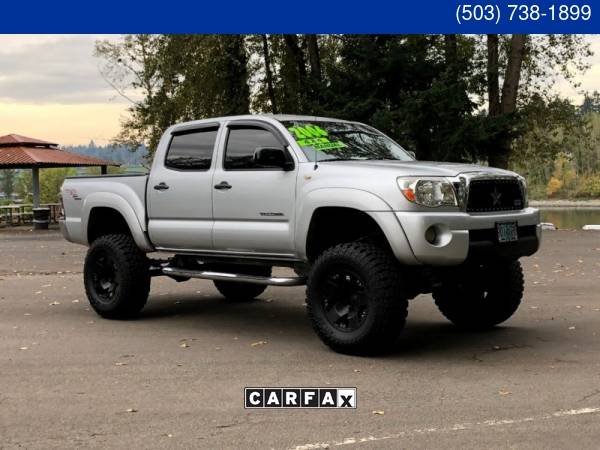 2006 Toyota Tacoma V6 4dr Double Cab 4WD SB (4L 6M) - cars & trucks... for sale in Gladstone, OR – photo 2
