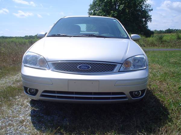2005 FORD FOCUS ZX4 ST for sale in Gettysburg, PA – photo 4