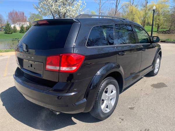 2011 Dodge Journey LOOK! - - by dealer - vehicle for sale in Dundee, OH – photo 8