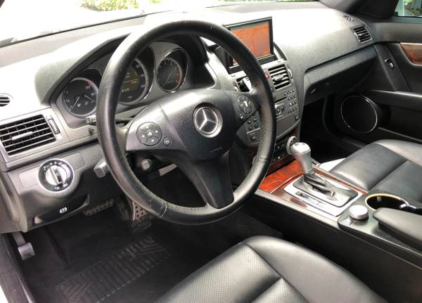 2011 MERCEDES BENZ C300 NAVIGATION 20" RIMS REAL FULL PRICE ! NO BS !! for sale in south florida, FL – photo 5