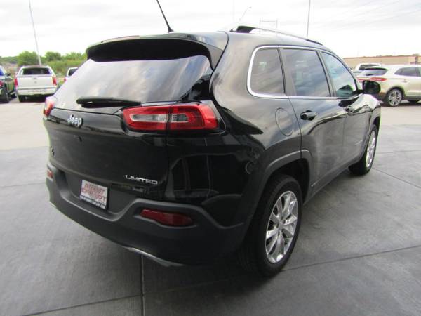 2015 *Jeep* *Cherokee* *FWD 4dr Limited* - cars & trucks - by dealer... for sale in Council Bluffs, NE – photo 7