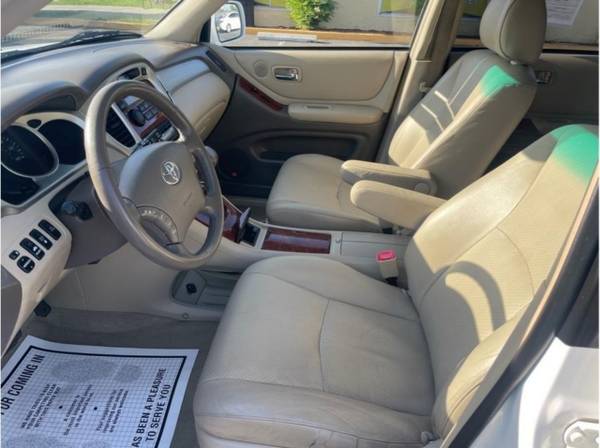2004 Toyota Highlander Limited Sport Utility 4D - - by for sale in Fresno, CA – photo 13