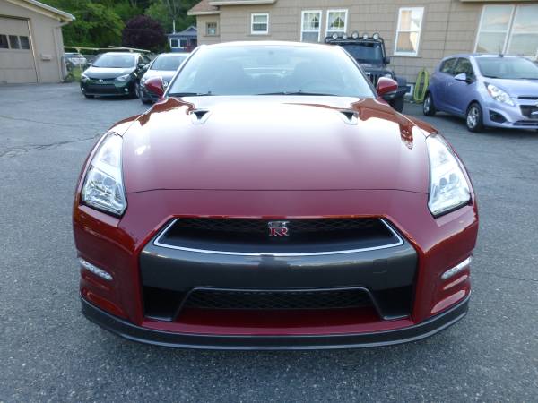 2015 NISSAN GT-R PREMIUM GTR - ONLY 11K MILES - FACTORY WARRANTY! for sale in Worcester, MA – photo 2