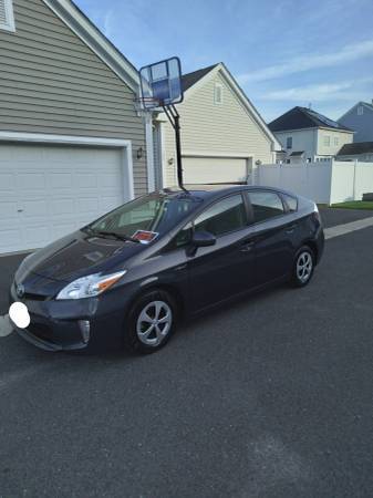 2015 toyota Prius with only 47k miles 1 owner - cars & trucks - by... for sale in Monmouth Beach, NJ