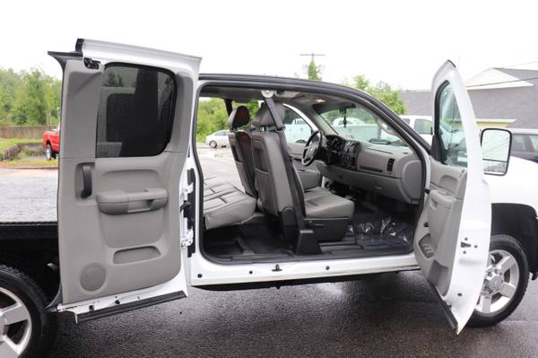 2013 Chevrolet Silverado 2500HD FLAT BED X-CAB DENALI WHEELS!! for sale in Plaistow, NH – photo 24