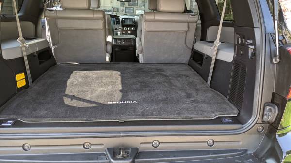 2015 Toyota Sequoia Limited 4WD - EXCELLENT CONDITION w/many... for sale in Oak Creek, WI – photo 7