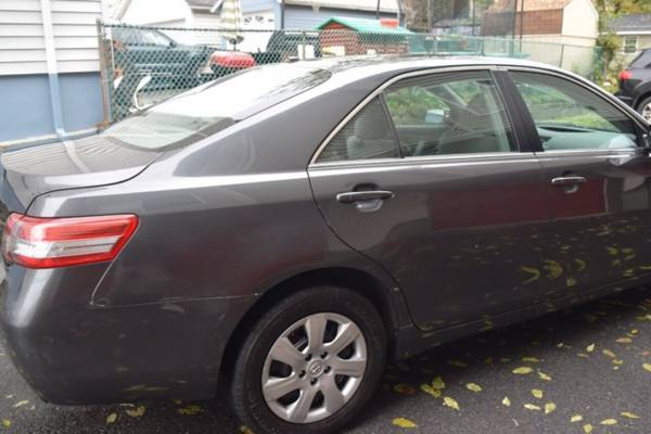 *2011* *Toyota* *Camry* *LE 4dr Sedan 6A* - cars & trucks - by... for sale in Paterson, CT – photo 23