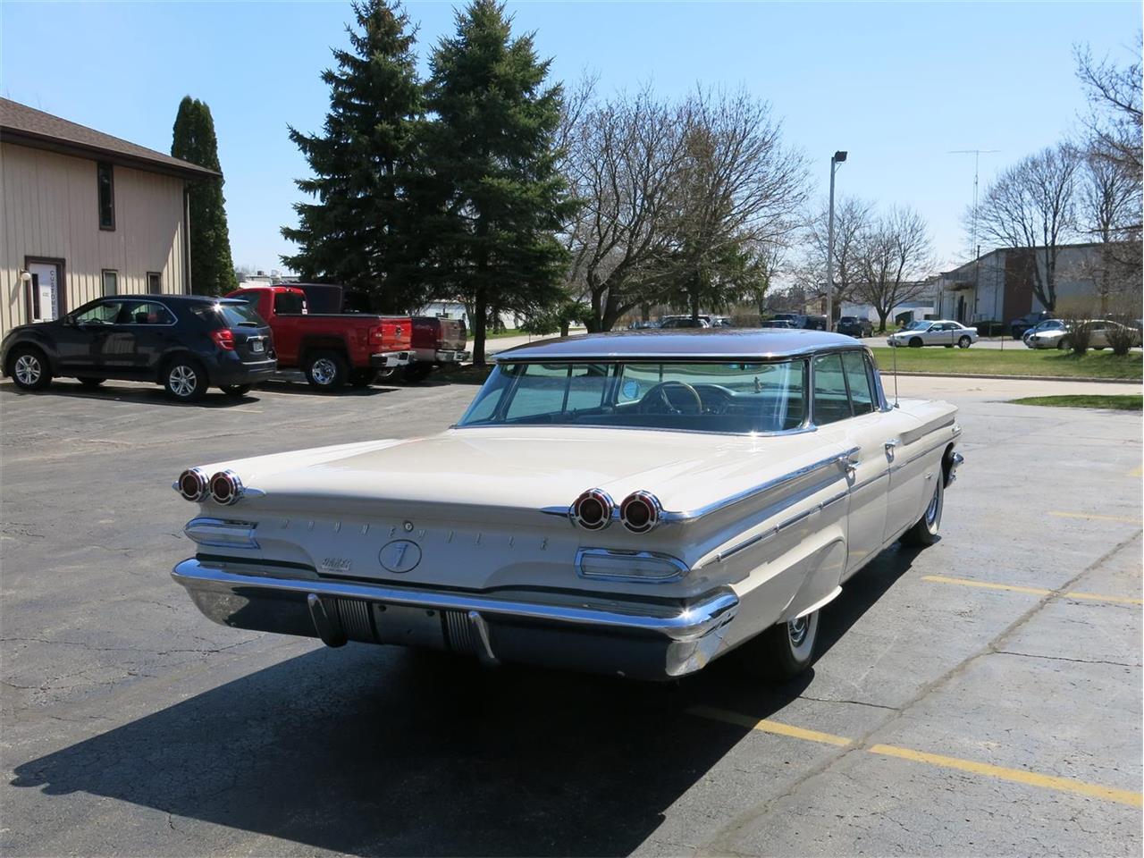 1960 Pontiac Bonneville for sale in Manitowoc, WI – photo 10