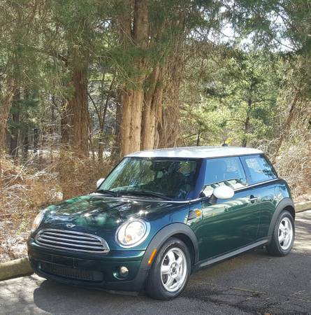 British Racing Green 2009 Mini Cooper/1 Owner/6 Speed for sale in Raleigh, NC – photo 2
