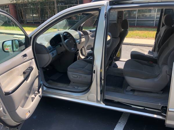 2005 Toyota Sienna LE 3-Row Seat V6 89K Miles Great Condition for sale in Jacksonville, FL – photo 14