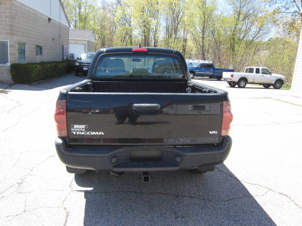 2012 Toyota Tacoma 4dr Double Cab 4x4 4 0L V6 Auto 159K Black 17950 for sale in East Derry, RI – photo 8