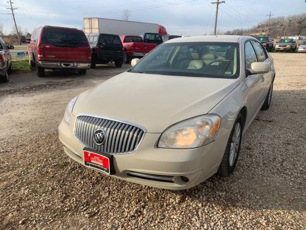 2011 BUICK LUCERNE CXL - LOADED ***** ONLY 130K MILES ***** RUNS... for sale in Kansas City, MO – photo 2