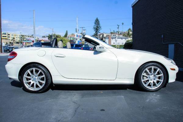 2008 Mercedes-Benz SLK350 Roadster - - by dealer for sale in Hermosa Beach, CA – photo 7