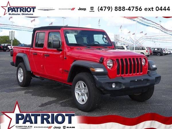 2020 Jeep Gladiator Sport - truck - cars & trucks - by dealer -... for sale in McAlester, AR – photo 2
