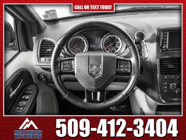 2019 Dodge Caravan SXT FWD - - by dealer - vehicle for sale in Pasco, WA – photo 14