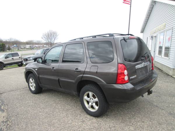 2006 Mazda Tribute (AWD) - - by dealer - vehicle for sale in Hutchinson, MN – photo 7