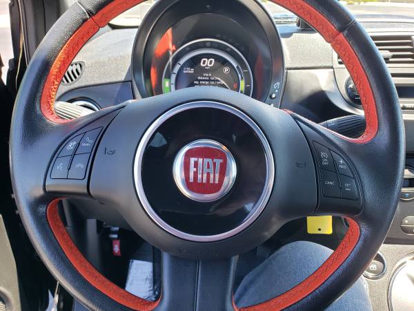 2015 Fiat 500E 22K miles - cars & trucks - by dealer - vehicle... for sale in Boise, ID – photo 14