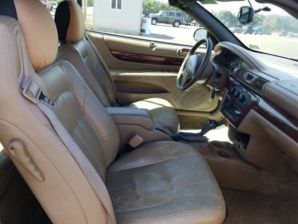 2002 CHRYSLER SEBRING LXi CONVERTIBLE, 2 7L V6, clean, runs good for sale in Coitsville, OH – photo 6