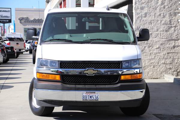 2018 Chevy Chevrolet EXPRESS 3500 Extended Passenger Van LT van White for sale in Burlingame, CA – photo 2