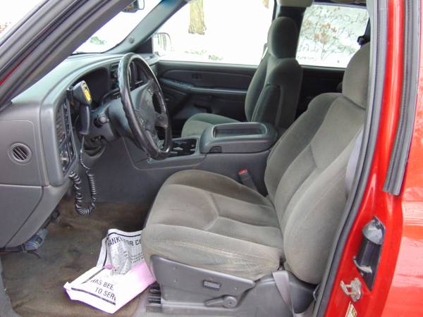 2005 Chevrolet Silverado 1500 - - by dealer - vehicle for sale in Waterbury, CT – photo 8