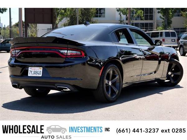 2017 Dodge Charger sedan SXT (Pitch Black Clearcoat) for sale in Van Nuys, CA – photo 2