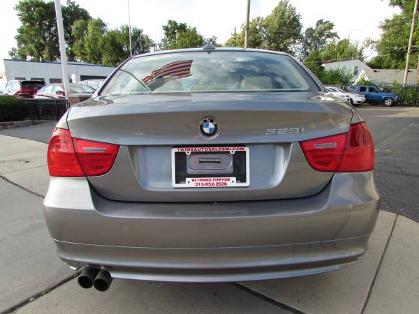 2010 BMW 323I **SUPER CLEAN**MUST SEE**FINANCING AVAILABLE** for sale in redford, MI – photo 7