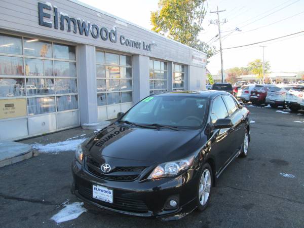2013 TOYOTA COROLLA S SUNROOF FULLY LOADED - cars & trucks - by... for sale in East Providence, RI
