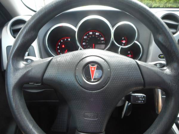 2008 PONTIAC VIBE / TRUE 1 OWNER CAR / LOADED / SUPER CLEAN! for sale in Highland Park, IL – photo 18