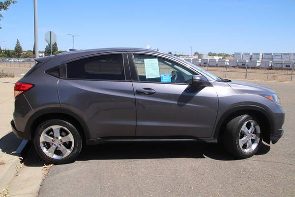 2017 Honda HR-V EX-L w/Navigation SKU: 32971 Honda HR-V EX-L - cars & for sale in Rancho Cordova, CA – photo 6
